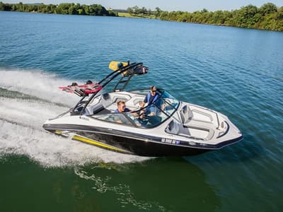 BOATZON | Yamaha Marine AR195 2017