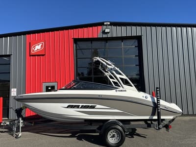 BOATZON | Yamaha Marine AR195 2023
