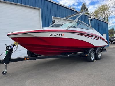 BOATZON | Yamaha Marine AR210 With Painted Trailer 2014