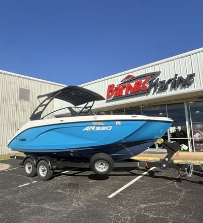 BOATZON | Yamaha Marine AR220 2023
