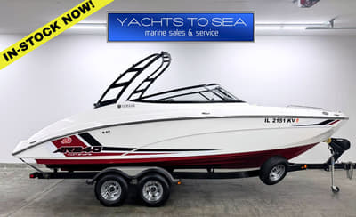BOATZON | Yamaha Marine AR240 2017
