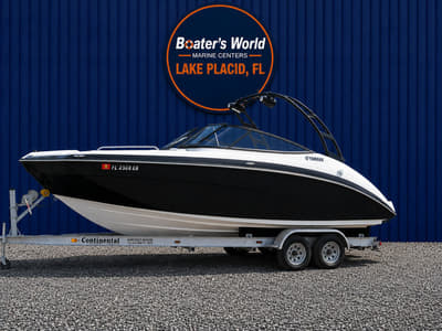 BOATZON | Yamaha Marine AR240 2018