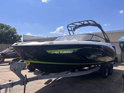 BOATZON | Yamaha Marine AR250 2021