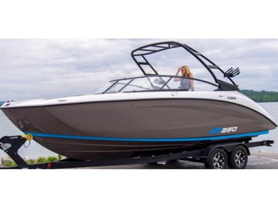 BOATZON | Yamaha Marine AR250 2022
