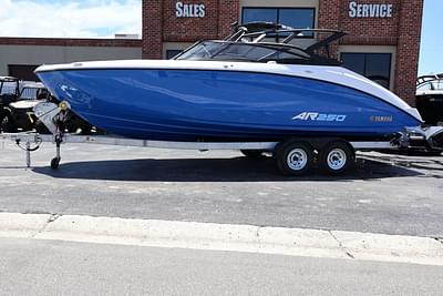 BOATZON | Yamaha Marine AR250SPACE BLUEGALVANIZED 2025 BOATZON | Yamaha Marine AR250SPACE BLUEGALVANIZED 2025
