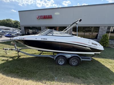 BOATZON | Yamaha SX210 2006