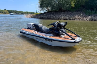 BOATZON | Yamaha WaveRunner Crosswave 2027