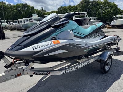 BOATZON | Yamaha WaveRunner FX 2022