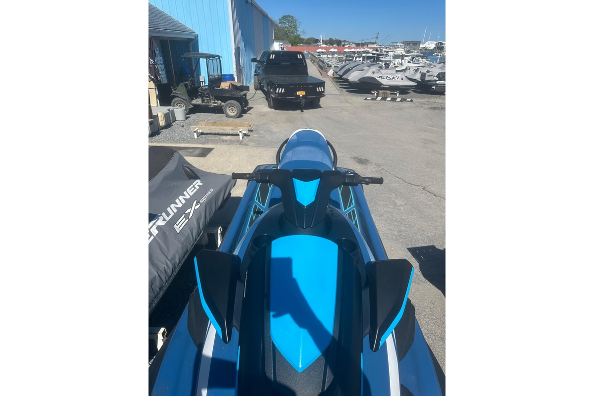 2024 Yamaha WaveRunner FX Cruiser HO - Sold Boat