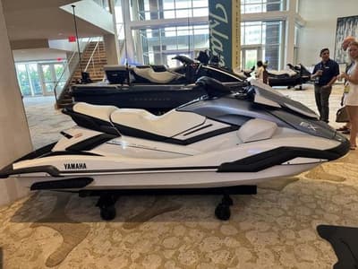 BOATZON | Yamaha WaveRunner FX HO 2027