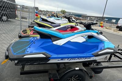 BOATZON | Yamaha WaveRunner JETBLASTER DLX 3AZURE BLUEWHITE 2026