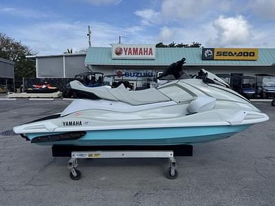 BOATZON | Yamaha WaveRunner VX Cruiser HO 2025