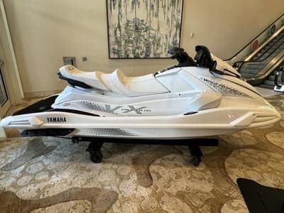 BOATZON | Yamaha WaveRunner VX Cruiser HO 2027
