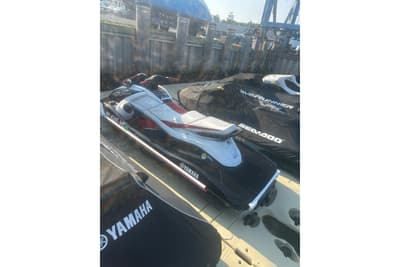BOATZON | Yamaha WaveRunner VX Deluxe 2021