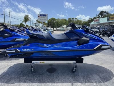 BOATZON | Yamaha WaveRunner VX Limited 2026