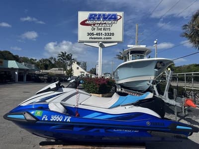 BOATZON | Yamaha WaveRunner VX Limited HO 2023