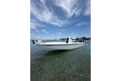 BOATZON | Yellowfin 21 Bay 2019