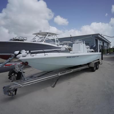 BOATZON | Yellowfin 24 Bay 2014