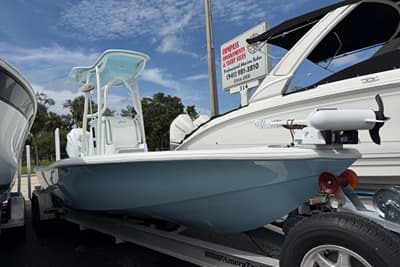 BOATZON | Yellowfin 24 Bay CE 2016 BOATZON | Yellowfin 24 Bay CE 2016