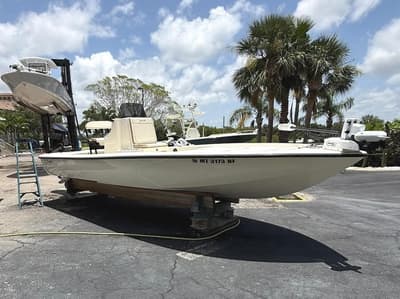 BOATZON | Yellowfin 24 Bay CE 2017 BOATZON | Yellowfin 24 Bay CE 2017