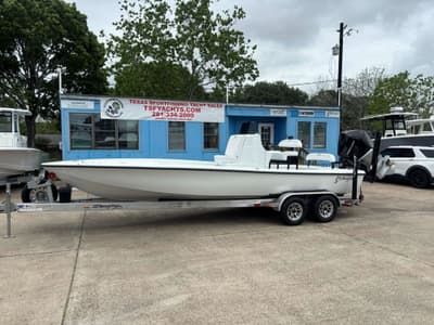 BOATZON | Yellowfin 24 Bay CE 2026