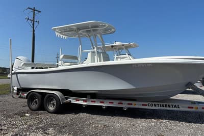 BOATZON | Yellowfin 26 Hybrid 2018