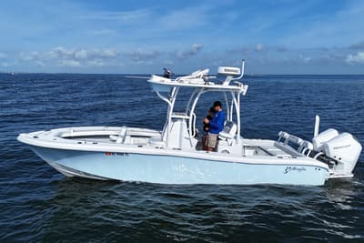 BOATZON | Yellowfin 26 Hybrid 2023