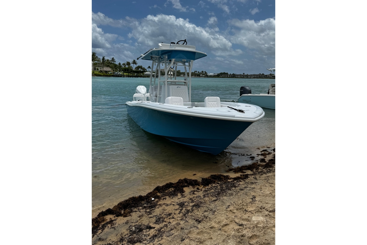 2024 Yellowfin 26 Hybrid - Sold Boat