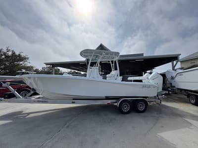 BOATZON | Yellowfin 26 Hybrid 2026