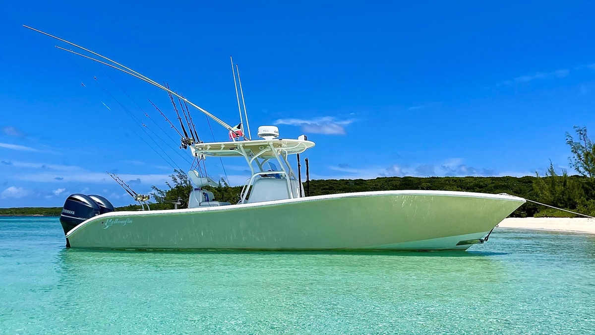 2015 Yellowfin 32 Offshore - Sold Boat