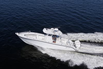 BOATZON | Yellowfin 32 Offshore 2021