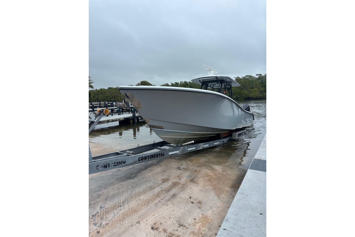 2024 Yellowfin 36 Offshore - Sold Boat