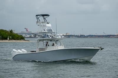 BOATZON | Yellowfin 39 Offshore 2013