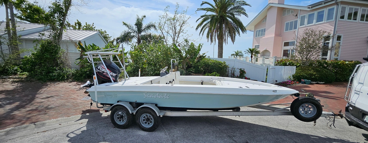 2007 Young Boats 20 Bay - Sold Boat