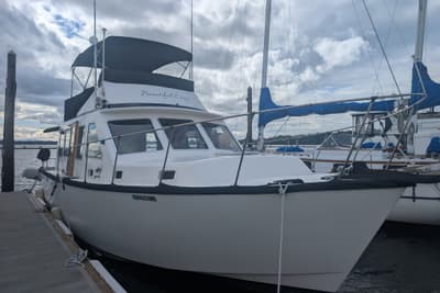 BOATZON | Young Sun PS Trawler 1979