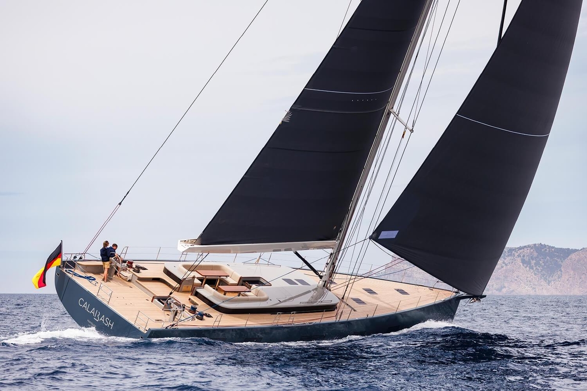 2027 YYachts Y8 - Sold Boat