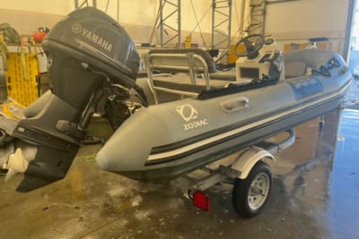 BOATZON | Zodiac Bayrunner 420 2010