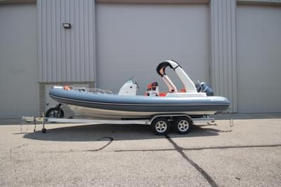 BOATZON | Zodiac Medline 75 NEO 300hp In Stock 2024 BOATZON | Zodiac Medline 75 NEO 300hp In Stock 2024