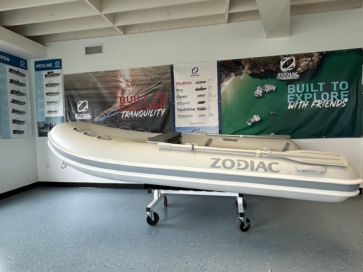 2024 Zodiac Nomad RIB ALU 36 PVC - Sold Boat