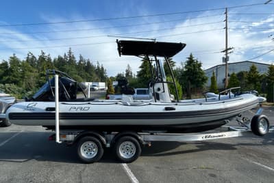 BOATZON | Zodiac Pro 7 2025