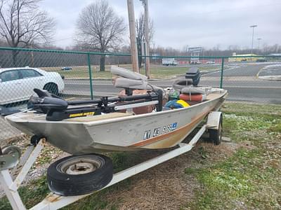 BOATZON | 1982 Tracker Boats Bass Tracker 16