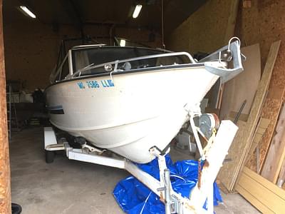BOATZON | 1984 Starcraft Islander 221V