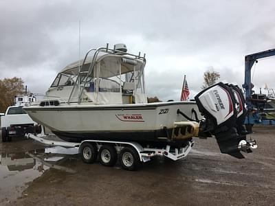 BOATZON | 1986 Boston Whaler 27 Full Cabin