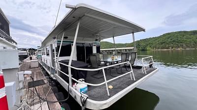 BOATZON | 1986 Jamestowner 14 x 60 BOATZON | 1986 Jamestowner 14 x 60