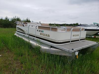 BOATZON | 1989 Sylvan 188 BARRITZ