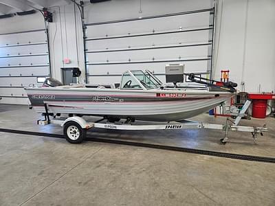 BOATZON | 1991 Crestliner 170 Phantom BOATZON | 1991 Crestliner 170 Phantom
