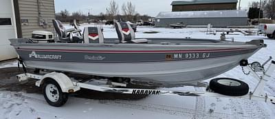 BOATZON | 1994 Alumacraft 165 Dominator Tiller 40 Johnson 2 Stroke