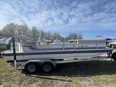 BOATZON | 1994 Hurricane 226 Fun Deck