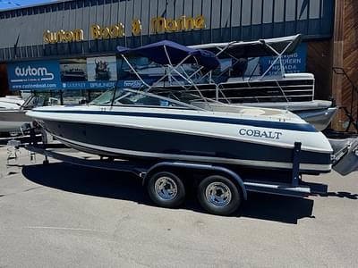 BOATZON | 1998 Cobalt 220 BOATZON | 1998 Cobalt 220
