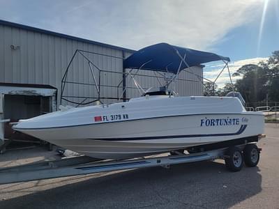BOATZON | 1999 Cobia 226 Costal Deck Boat